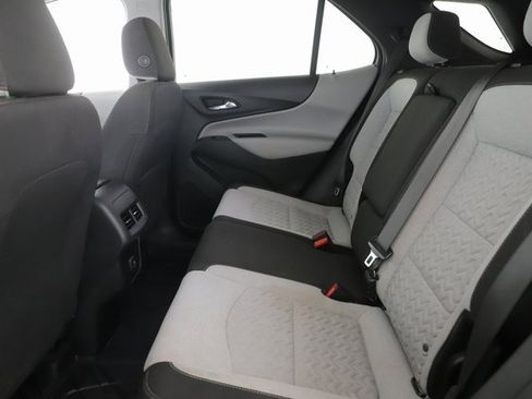 Used 2022 Chevrolet Equinox LS w/ LS Convenience Package image 26