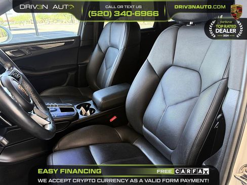 Used 2018 Porsche Macan AWD/4WD image 12