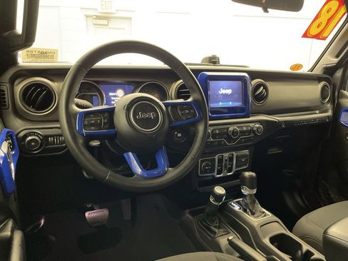 Used 2018 Jeep Wrangler Unlimited Sport S image 15