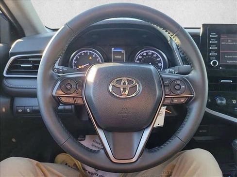 Used 2024 Toyota Camry SE FWD image 18