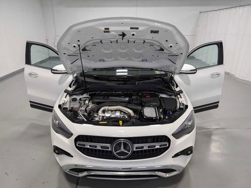 Certified 2025 Mercedes-Benz GLA 250 4MATIC image 12