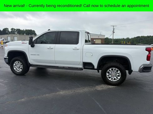 Used 2024 Chevrolet Silverado 2500 LT w/ All Star Edition AWD/4WD image 6