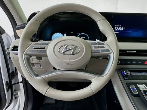 Used 2024 Hyundai Palisade Limited image 15