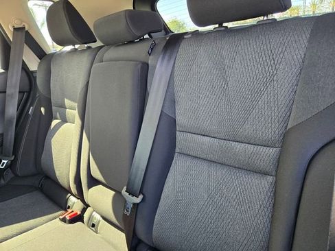 Used 2025 Nissan Rogue SV image 12