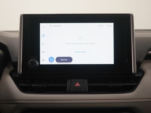 Used 2025 Toyota RAV4 XLE image 17