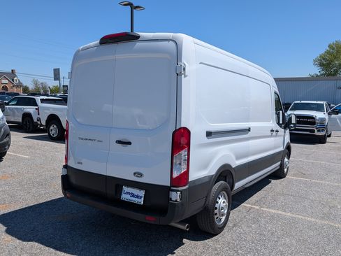 Used 2023 Ford Transit 250 Medium Roof AWD image 5