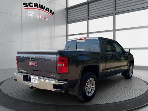 Used 2015 GMC Sierra 1500 SLE w/ SLE Value Package AWD/4WD image 4