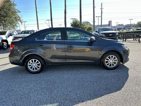 Used 2017 Chevrolet Sonic LT image 14