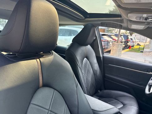 Used 2018 Toyota Camry XLE w/ Audio Package FWD image 7
