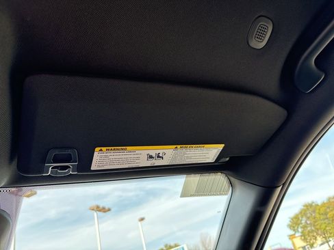 New 2025 Jeep Grand Cherokee Altitude image 35