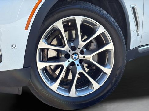 Used 2021 BMW X5 sDrive40i w/ Convenience Package RWD image 14