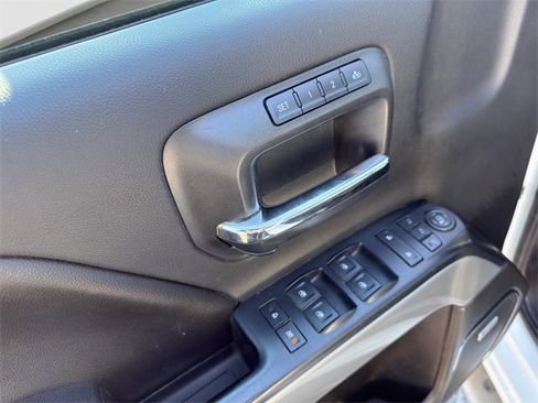 Used 2016 Chevrolet Silverado 2500 LTZ w/ Duramax Plus Package image 10