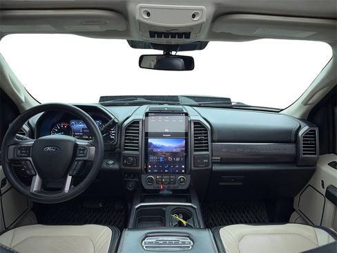 Used 2020 Ford F250 Limited image 14