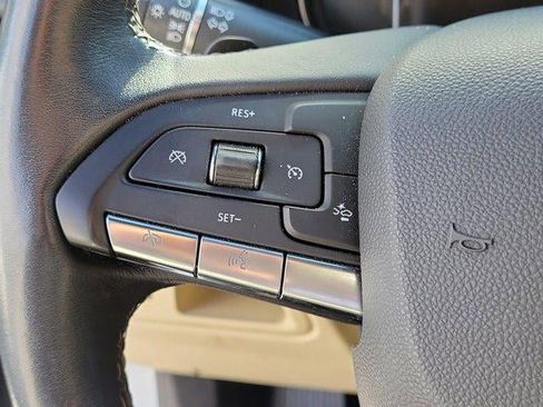 Certified 2023 Cadillac CT5 Luxury w/ Sun And Sound Package image 9