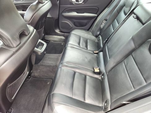Certified 2024 Volvo S60 B5 Plus AWD/4WD image 11