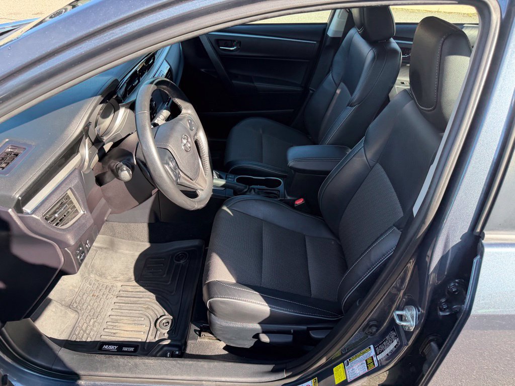 Used 2015 Toyota Corolla S FWD image 13