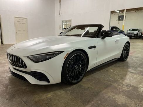 Used 2025 Mercedes-Benz SL 43 AMG image 11