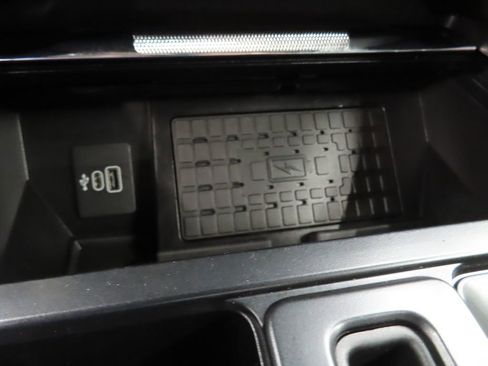 Used 2025 Ford F150 Lariat w/ Equipment Group 502A High AWD/4WD image 71
