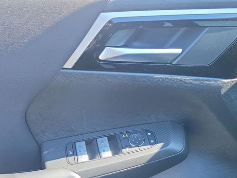 New 2026 Mitsubishi Outlander ES image 21