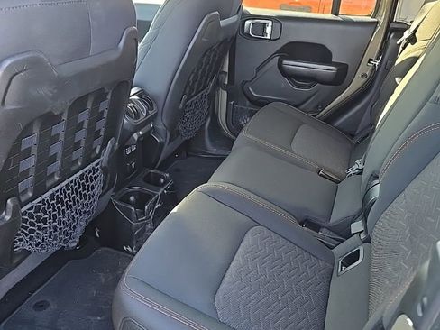 Used 2020 Jeep Gladiator Mojave image 4