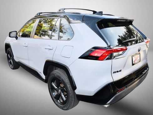 Used 2020 Toyota RAV4 XSE w/ XSE Grade Weather Package image 5