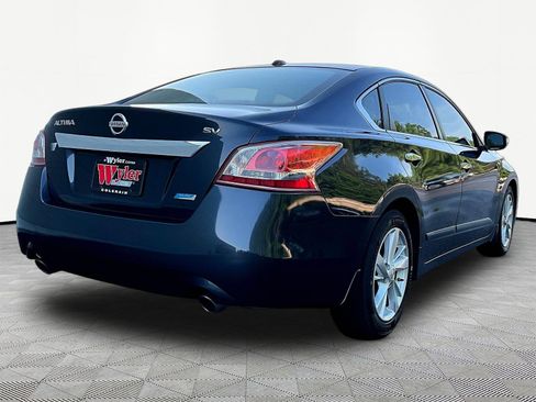 Used 2013 Nissan Altima 2.5 SV w/ 2.5SV Convenience Pkg FWD image 6