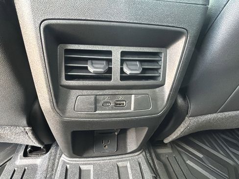 New 2025 GMC Canyon AT4 w/ AT4X Package image 32