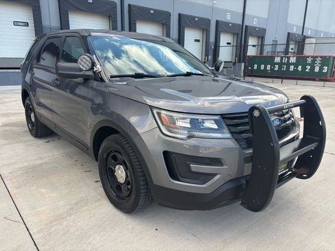 Used 2017 Ford Explorer 4WD Police Interceptor w/ Ready For The Road Package image 12