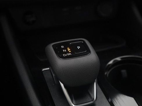 New 2026 Nissan Rogue SV AWD/4WD image 19