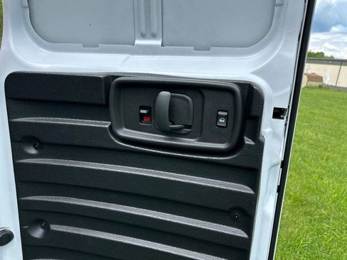 New 2025 Chevrolet Express 3500 w/ Driver Convenience Package image 23