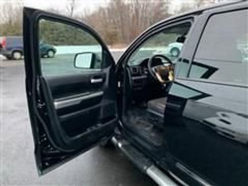 Used 2016 Toyota Tundra SR5 w/ TRD Off Road Package image 33