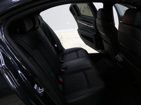 Used 2012 BMW 750Li image 96