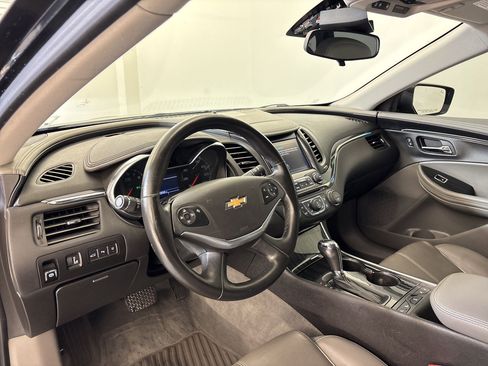 Used 2016 Chevrolet Impala LTZ image 4