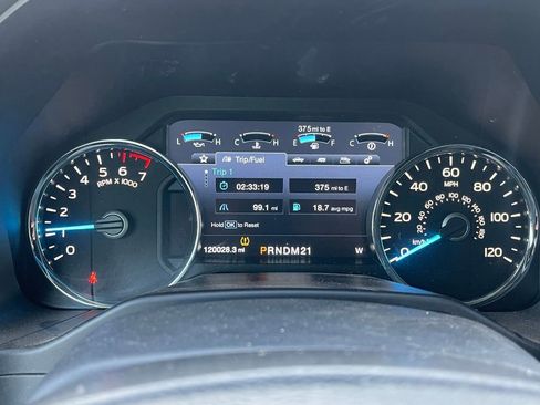 Used 2016 Ford F150 Lariat image 12