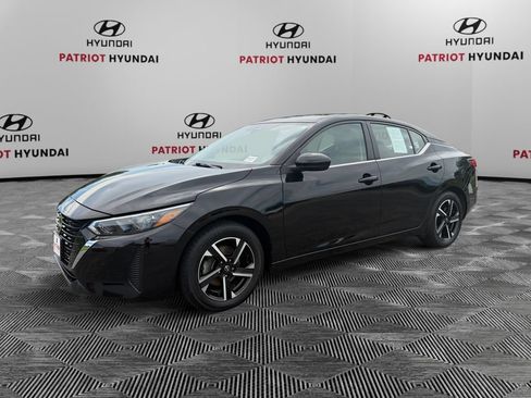 Used 2024 Nissan Sentra SV FWD image 7