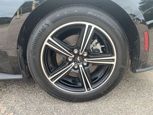 Used 2024 Ford Mustang Premium image 24