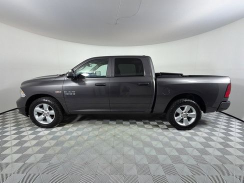 Used 2015 RAM 1500 Express RWD image 5