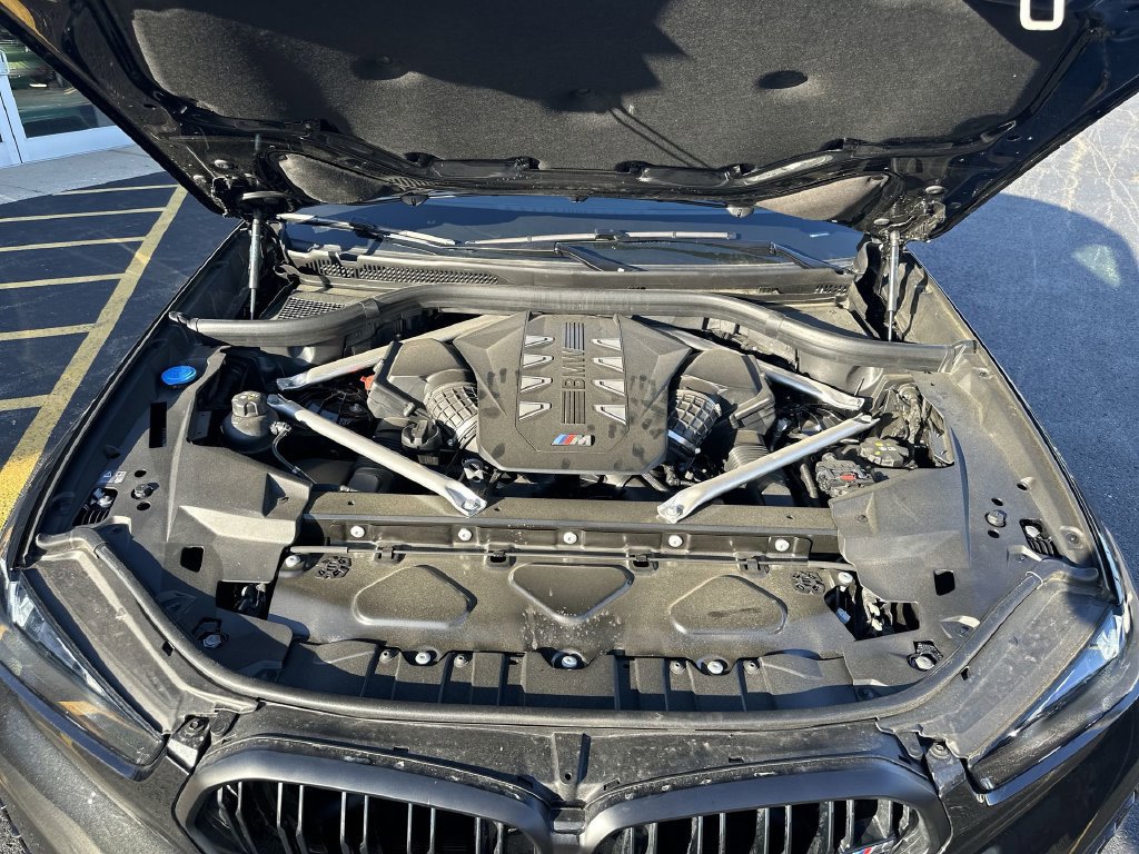 Used 2026 BMW X6 M60i AWD/4WD image 18