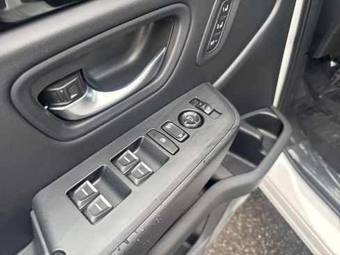 New 2025 Honda Pilot EX-L image 17