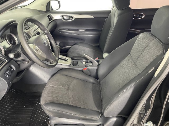 Used 2014 Nissan Sentra SV FWD image 2