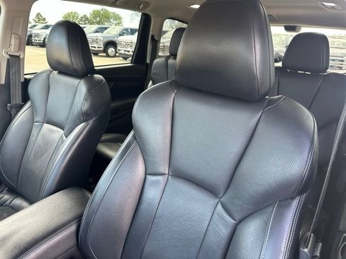 Used 2021 Subaru Ascent Touring AWD/4WD image 15