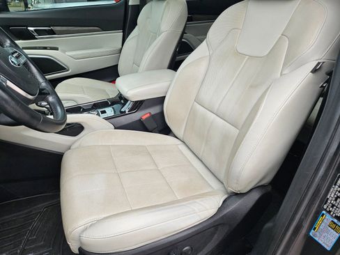 Used 2021 Kia Telluride SX w/ Towing Package AWD/4WD image 23