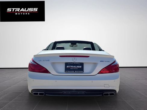 Used 2013 Mercedes-Benz SL 550 w/ Premium Pkg image 10