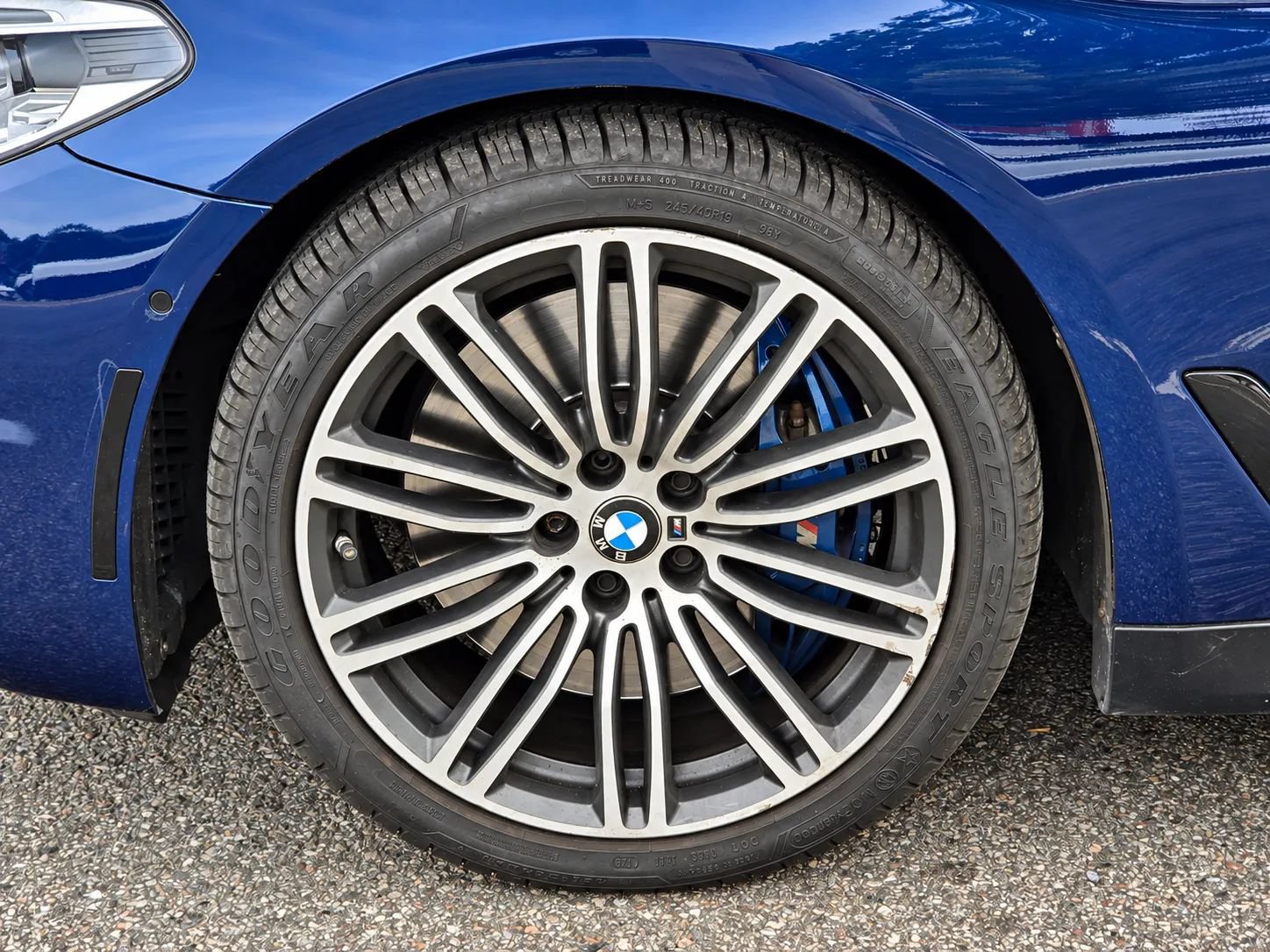 Used 2019 BMW M550i xDrive w/ Premium Package 2 AWD/4WD image 12