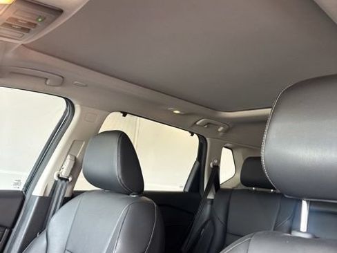 Certified 2024 Nissan Rogue SL w/ SL Premium Package FWD image 3