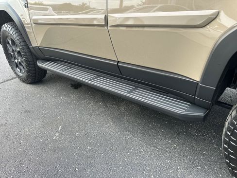 Used 2025 Lexus GX 550 AWD/4WD image 36