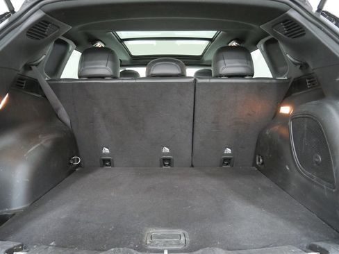 Used 2023 Jeep Compass Limited w/ Sun and Sound Group AWD/4WD image 25