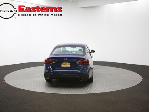 Used 2023 Nissan Altima 2.5 SR w/ SR Premium Package FWD image 35