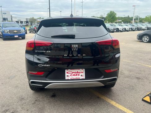 Used 2024 Buick Encore GX Preferred FWD image 4