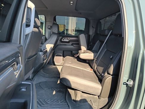 Used 2025 Chevrolet Silverado 1500 LTZ image 20